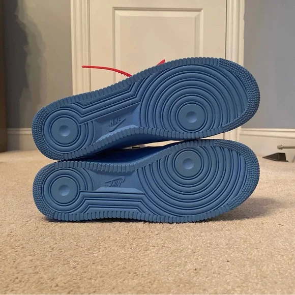 Off-White Nike Airforce 1 MCA - Picture 5 of 9